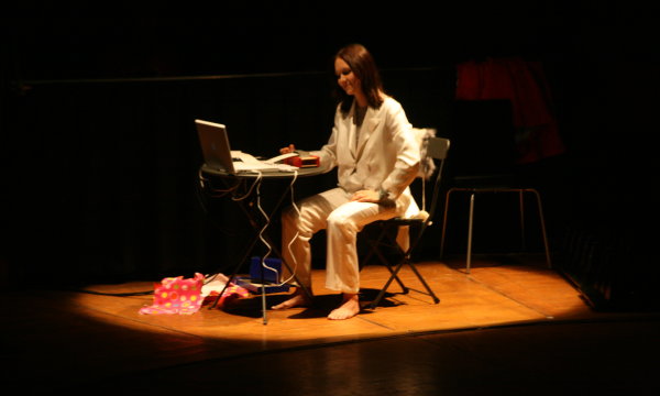 Isabel Ettenauer performing"Pandora's Secret" at CIRCUS LEBASI, Linz 2009