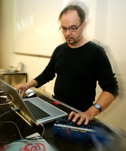 Karlheinz Essl live