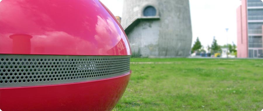 Kugellautsprecher der Klanginstallation AIR BORNE