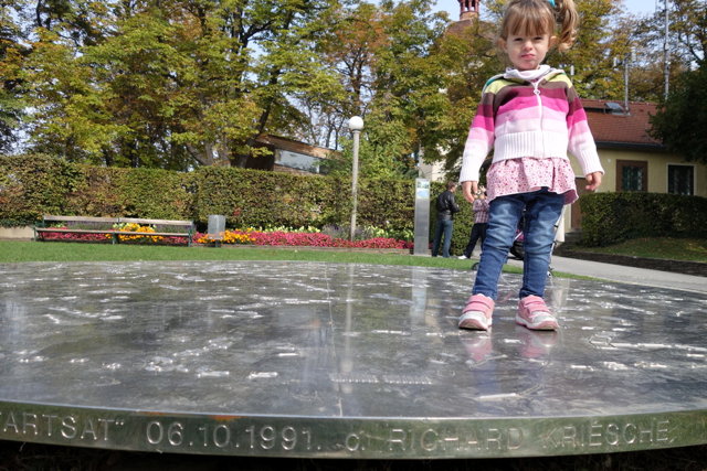 ARTSAT by Richard Kriesche